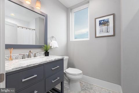 1112 Montello Ave NE #401, Washington, DC 20002 photo 15