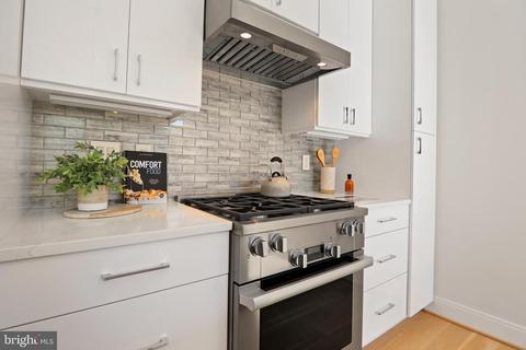 824 13th St NE #2, Washington, DC 20002 photo 4