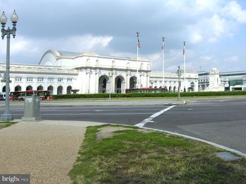 1200 E Capitol St NE #1, Washington, DC 20002 photo 33
