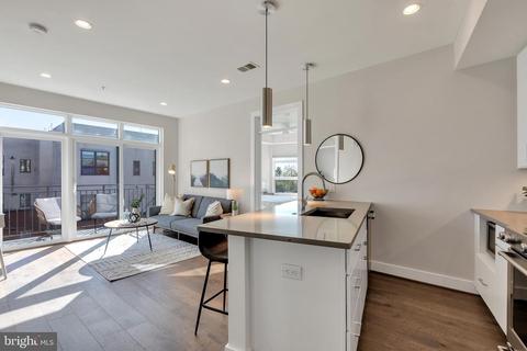 2337 Champlain St NW #PH406, Washington, DC 20009 photo 10
