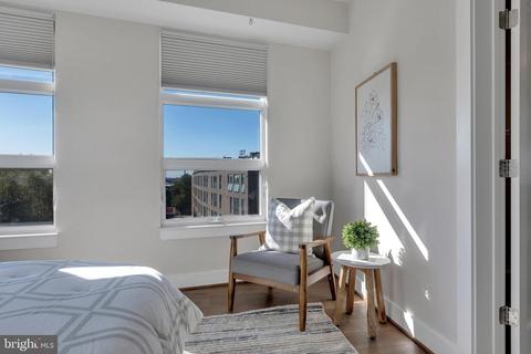 2337 Champlain St NW #PH406, Washington, DC 20009 photo 17