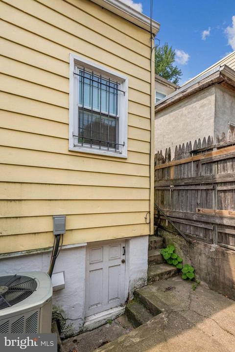 1674 Kramer St NE, Washington, DC 20002 photo 26