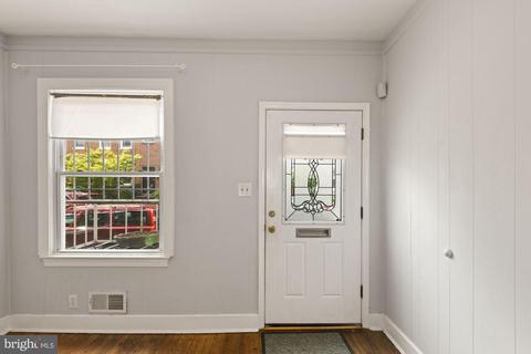 1674 Kramer St NE, Washington, DC 20002 photo 4