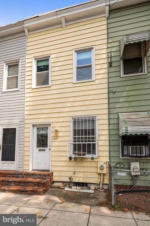 1674 Kramer St NE, Washington, DC 20002 photo 1