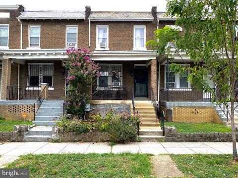 417 18th St SE, Washington, DC 20003 photo 1