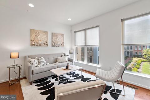 349 L St SE, Washington, DC 20003 photo 11