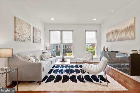 349 L St SE, Washington, DC 20003 photo 9