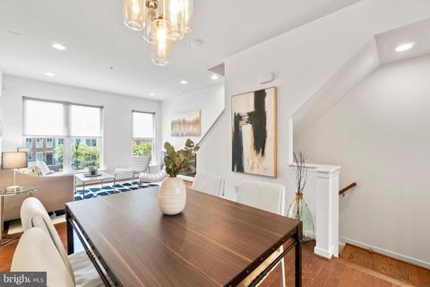 349 L St SE, Washington, DC 20003 photo 14