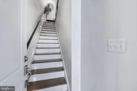1663 Gales St NE #2, Washington, DC 20002 photo 3