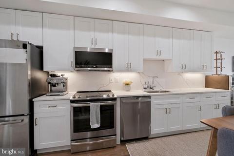 1663 Gales St NE #2, Washington, DC 20002 photo 7