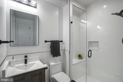 802 L St NE #1, Washington, DC 20002 photo 10