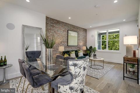 802 L St NE #1, Washington, DC 20002 photo 2