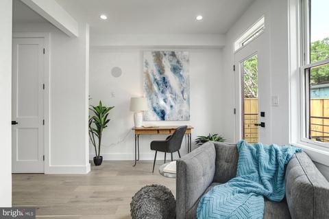802 L St NE #1, Washington, DC 20002 photo 9