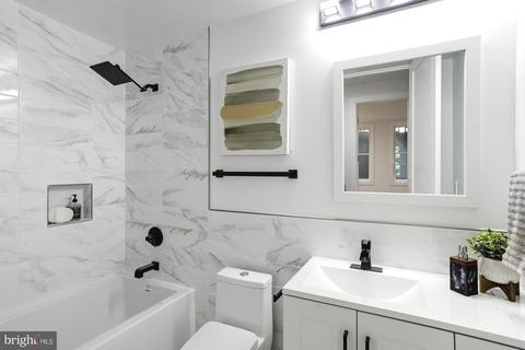 802 L St NE #1, Washington, DC 20002 photo 15