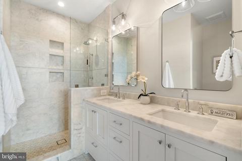 1330 K St SE #1, Washington, DC 20003 photo 14