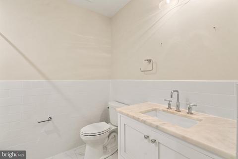 1330 K St SE #1, Washington, DC 20003 photo 27