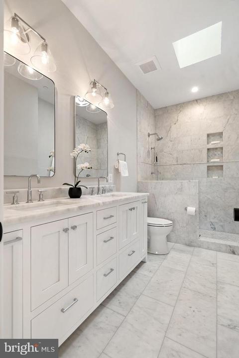 1330 K St SE #2, Washington, DC 20003 photo 29