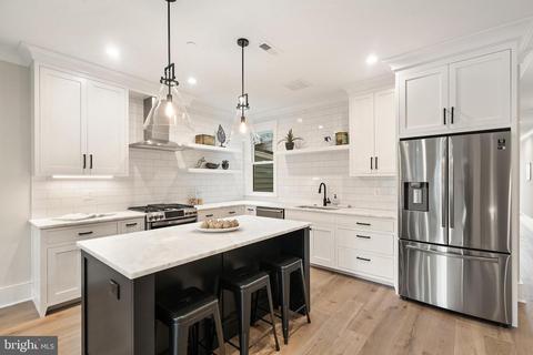 1330 K St SE #2, Washington, DC 20003 photo 16
