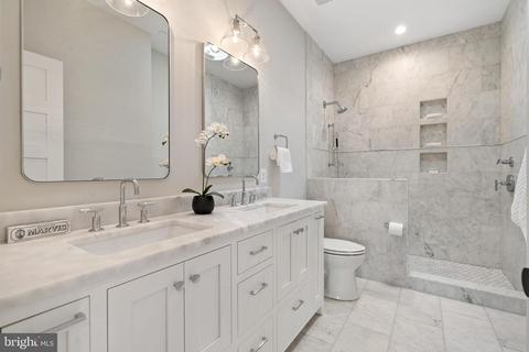1330 K St SE #2, Washington, DC 20003 photo 28