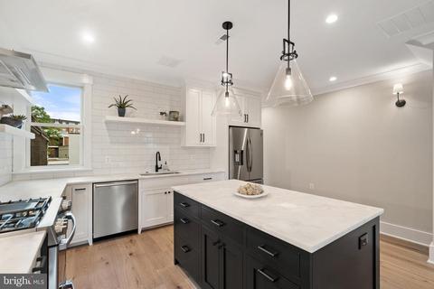 1330 K St SE #2, Washington, DC 20003 photo 15