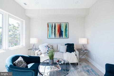 812 18th St NE #4, Washington, DC 20002 photo 1