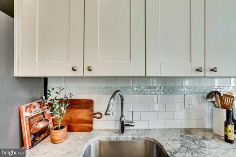 153 V St NE, Washington, DC 20002 photo 22