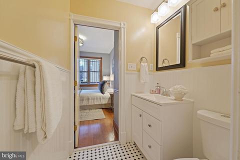 313 6th St SE #2, Washington, DC 20003 photo 20