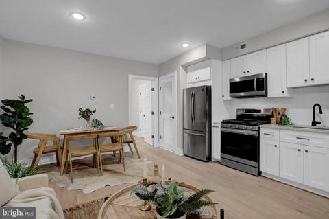 1137 Owen Pl NE #1, Washington, DC 20002 photo 2