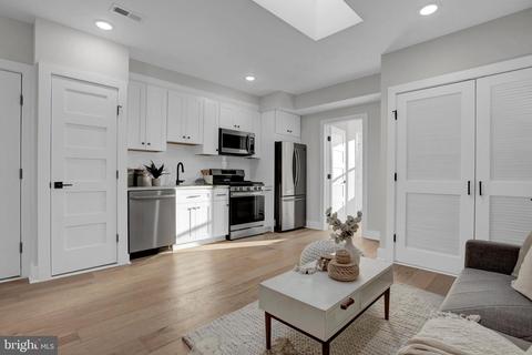 1137 Owen Pl NE #4, Washington, DC 20002 photo 8