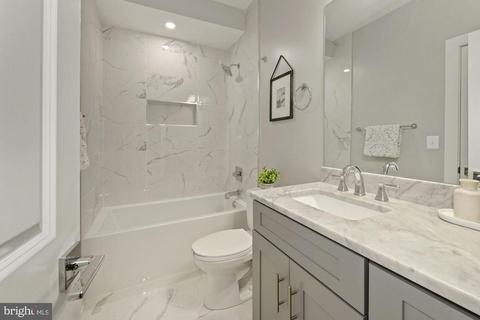 804 21st St NE #2, Washington, DC 20002 photo 13