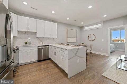 804 21st St NE #2, Washington, DC 20002 photo 3