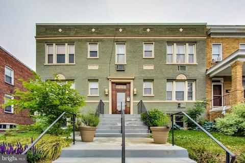 1815 A St SE #206, Washington, DC 20003 photo 1