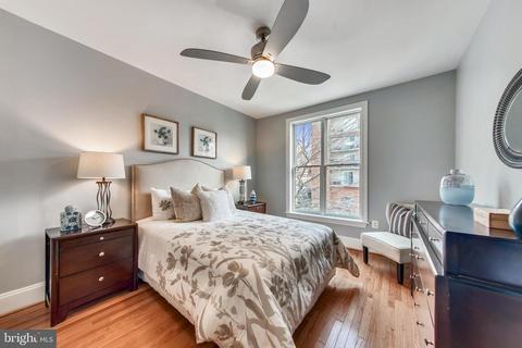 707 NE 8th St NE, Washington, DC 20002 photo 21