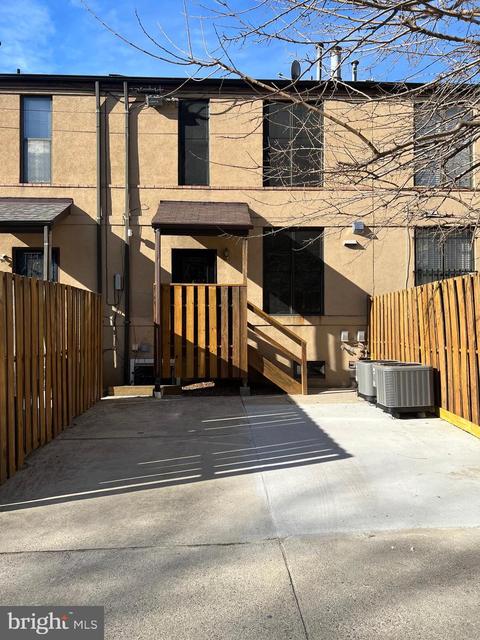 707 NE 8th St NE, Washington, DC 20002 photo 42