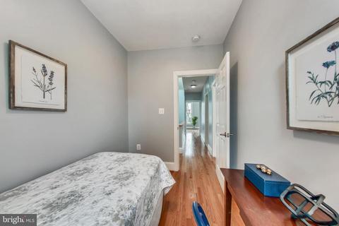 707 NE 8th St NE, Washington, DC 20002 photo 22