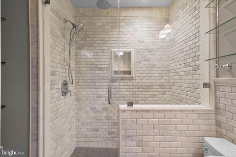 610 3rd St SE #6, Washington, DC 20003 photo 18