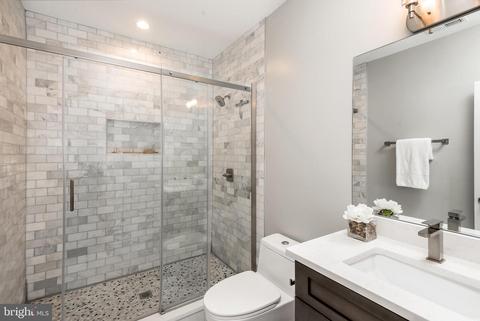 614 I St NE #4, Washington, DC 20002 photo 21