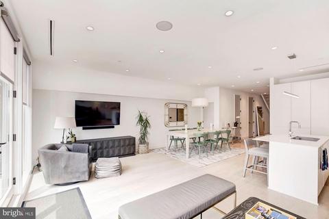 1026 8th St NE #B, Washington, DC 20002 photo 9