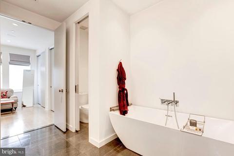 1026 8th St NE #B, Washington, DC 20002 photo 23