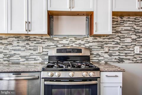 1737 Lyman Pl NE, Washington, DC 20002 photo 4