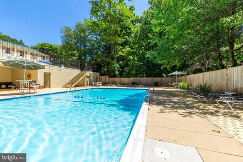 3209 Sutton Pl NW #D, Washington, DC 20016 photo 37