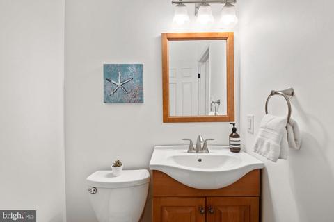 3209 Sutton Pl NW #D, Washington, DC 20016 photo 27
