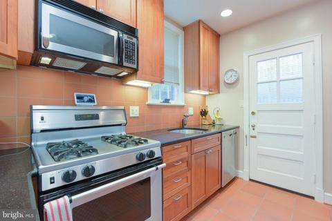 4849 W Street NW, Washington, DC 20007 photo 8