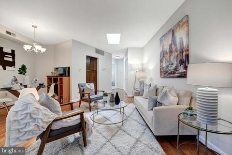 615 3rd St NE #7, Washington, DC 20002 photo 3
