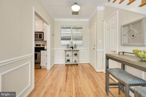 1308 12th St NW #D, Washington, DC 20005 photo 5