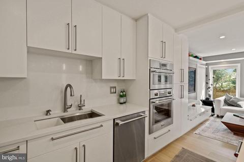 2247 47th St NW, Washington, DC 20007 photo 9