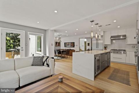 2247 47th St NW, Washington, DC 20007 photo 16