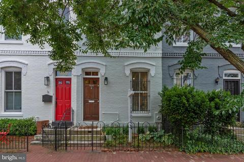 405 D St NE, Washington, DC 20002 photo 1