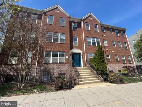 1404 11th St NW #202, Washington, DC 20001