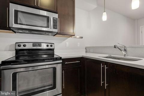 415 17th St NE #B, Washington, DC 20002 photo 8
